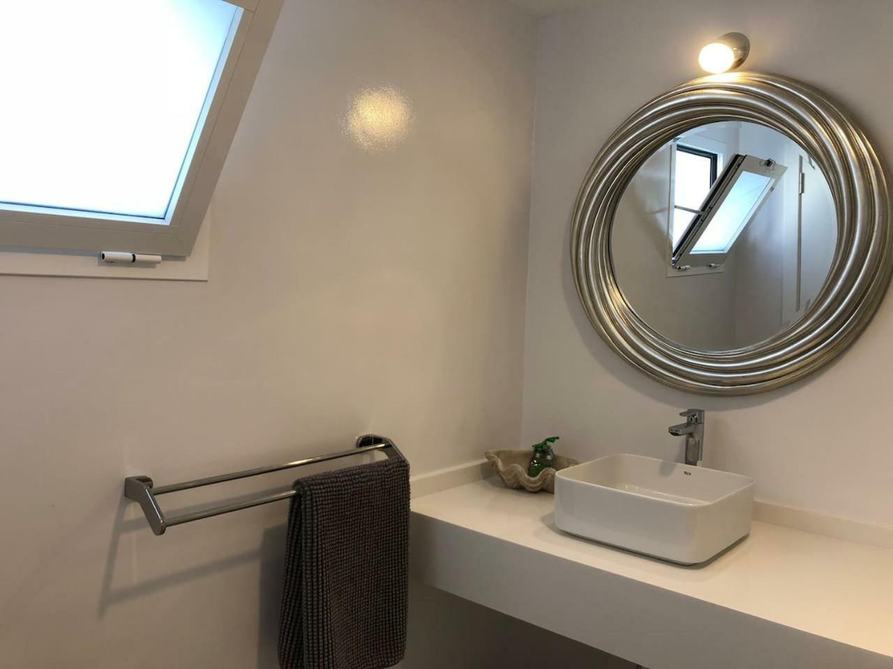 Sea Breeze With Shared Pool And Near The Beach Apartment Costa Teguise Bagian luar foto